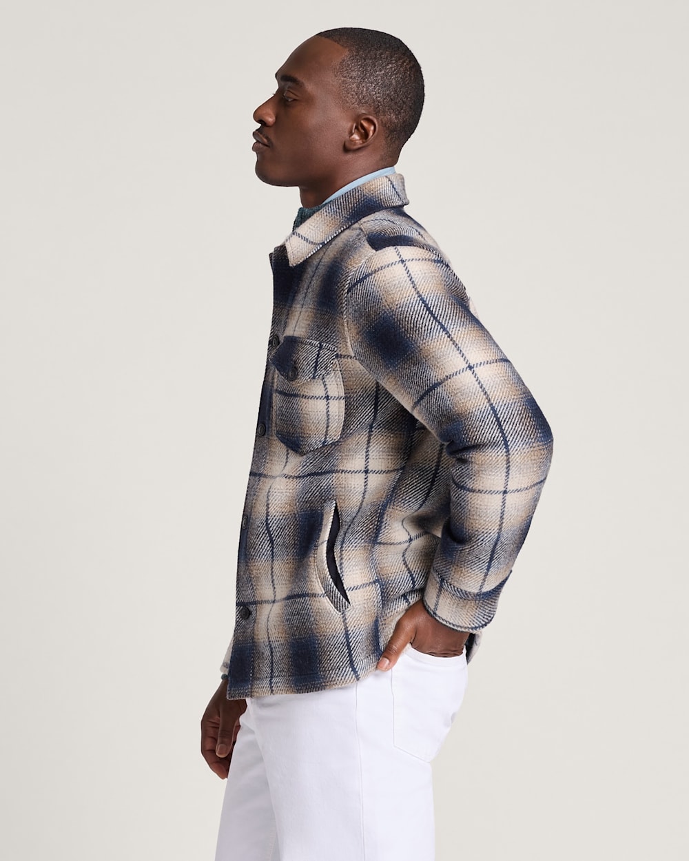ALTERNATE VIEW OF MEN'S PLAID WOOL LAWSON COAT IN NAVY/TAUPE MIX image number 3