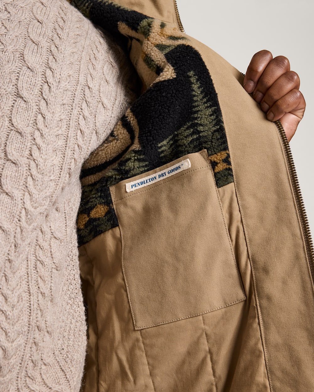 ALTERNATE VIEW OF MEN'S BROTHERS CANVAS PARKA IN OLD OAK image number 4