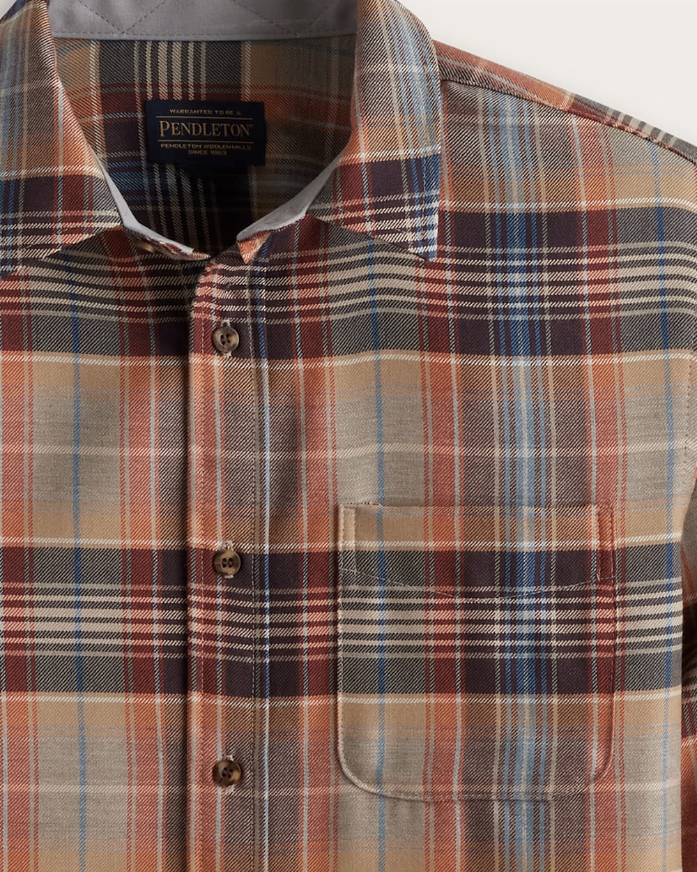 ALTERNATE VIEW OF MEN'S MEN'S PLAID MERINO LODGE SHIRT IN NAVY/TAN PLAID image number 2
