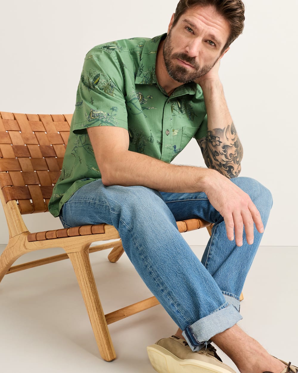 MEN'S SHORT-SLEEVE SHORELINE COTTON SHIRT IN GREEN LAKESIDE image number 1
