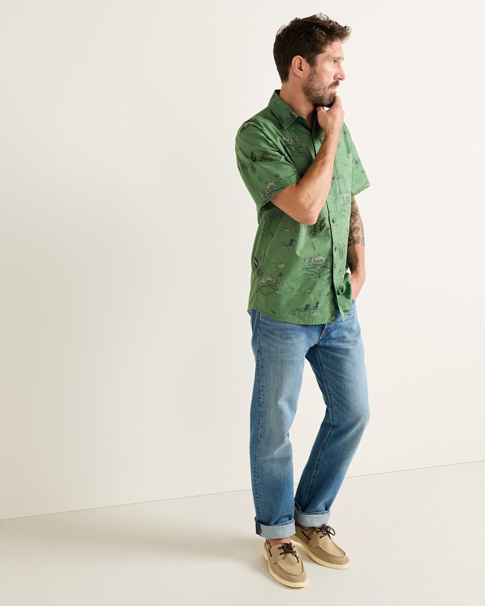 ALTERNATE VIEW OF MEN'S SHORT-SLEEVE SHORELINE COTTON SHIRT IN GREEN LAKESIDE image number 6