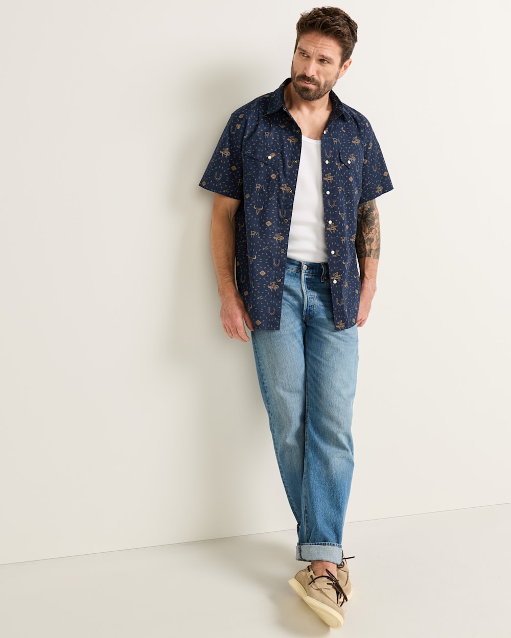 ALTERNATE VIEW OF MEN'S SHORT-SLEEVE LARAMIE SNAP-FRONT SHIRT IN NAVY WESTERN image number 6