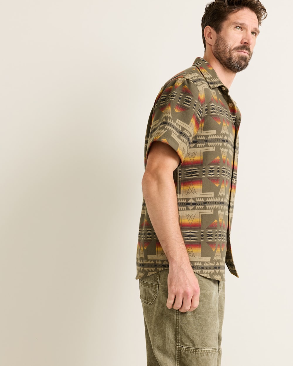 ALTERNATE VIEW OF MEN'S SHORT-SLEEVE DOUBLESOFT GATEWAY SHIRT IN GREEN PONDEROSA image number 3