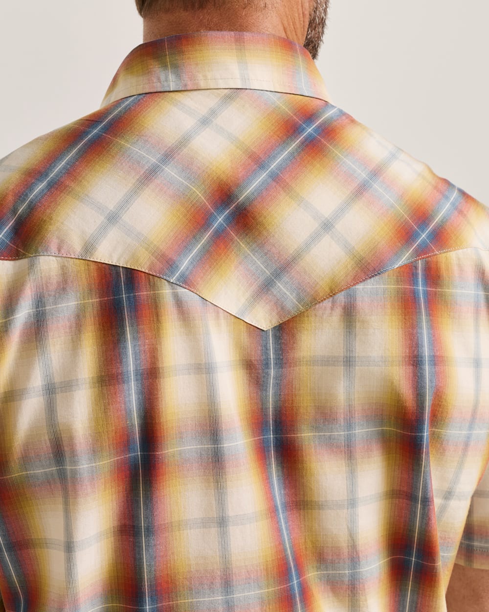 ALTERNATE VIEW OF MEN'S SHORT-SLEEVE PLAID FRONTIER SHIRT IN TAN/BLUE/RUST image number 5