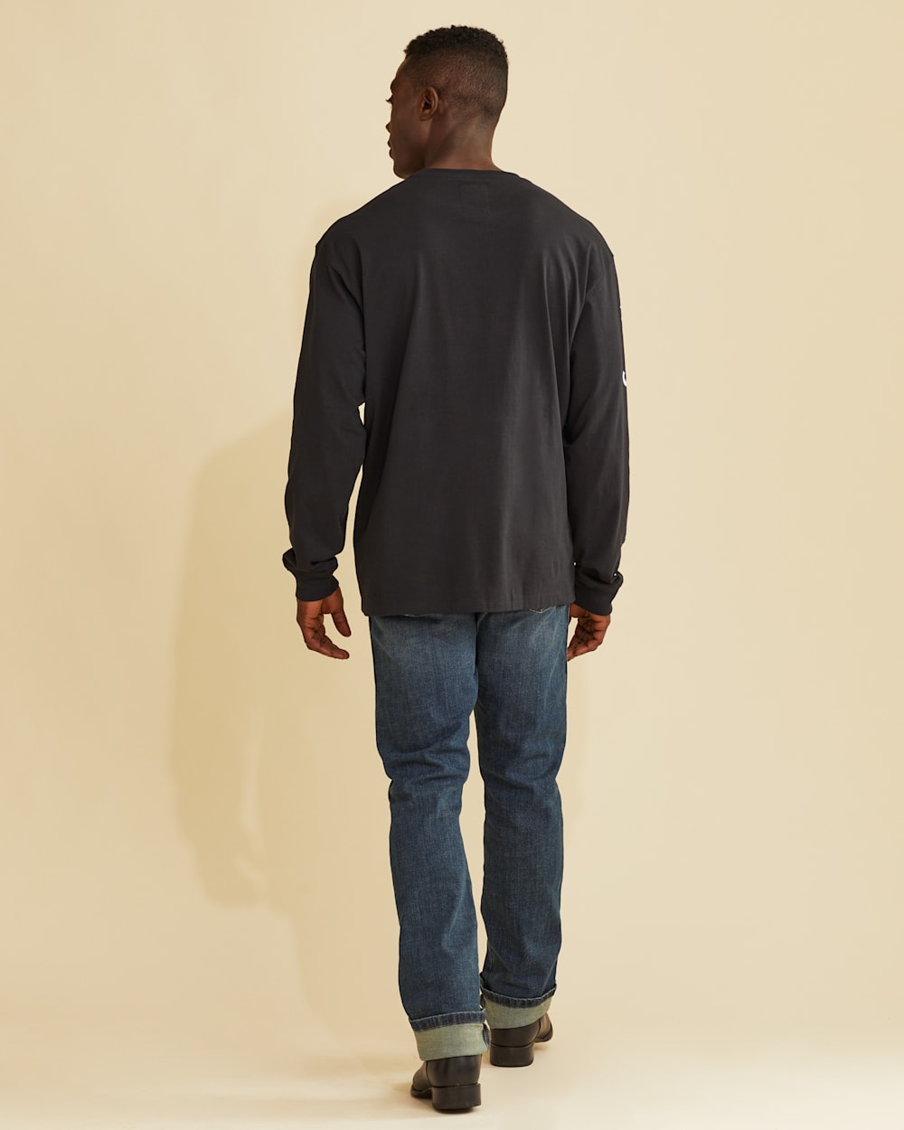 [ LMC]★ CREW LONG SLV TEE LMC Crew Long SLV Tee - Black | International Store