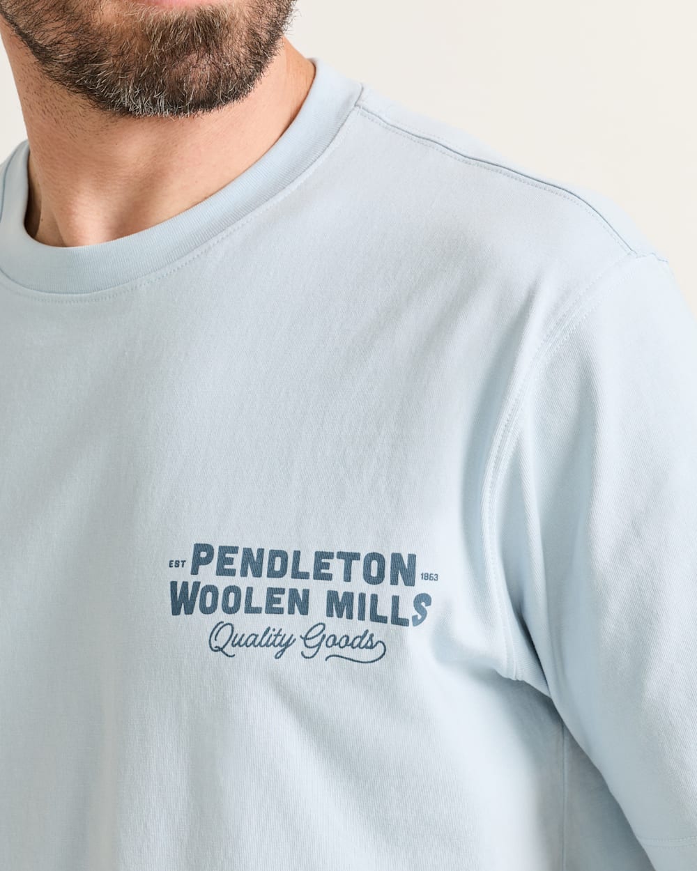 ALTERNATE VIEW OF MEN'S SHORT-SLEEVE DESCHUTES CROSS GRAPHIC TEE IN LIGHT BLUE image number 4