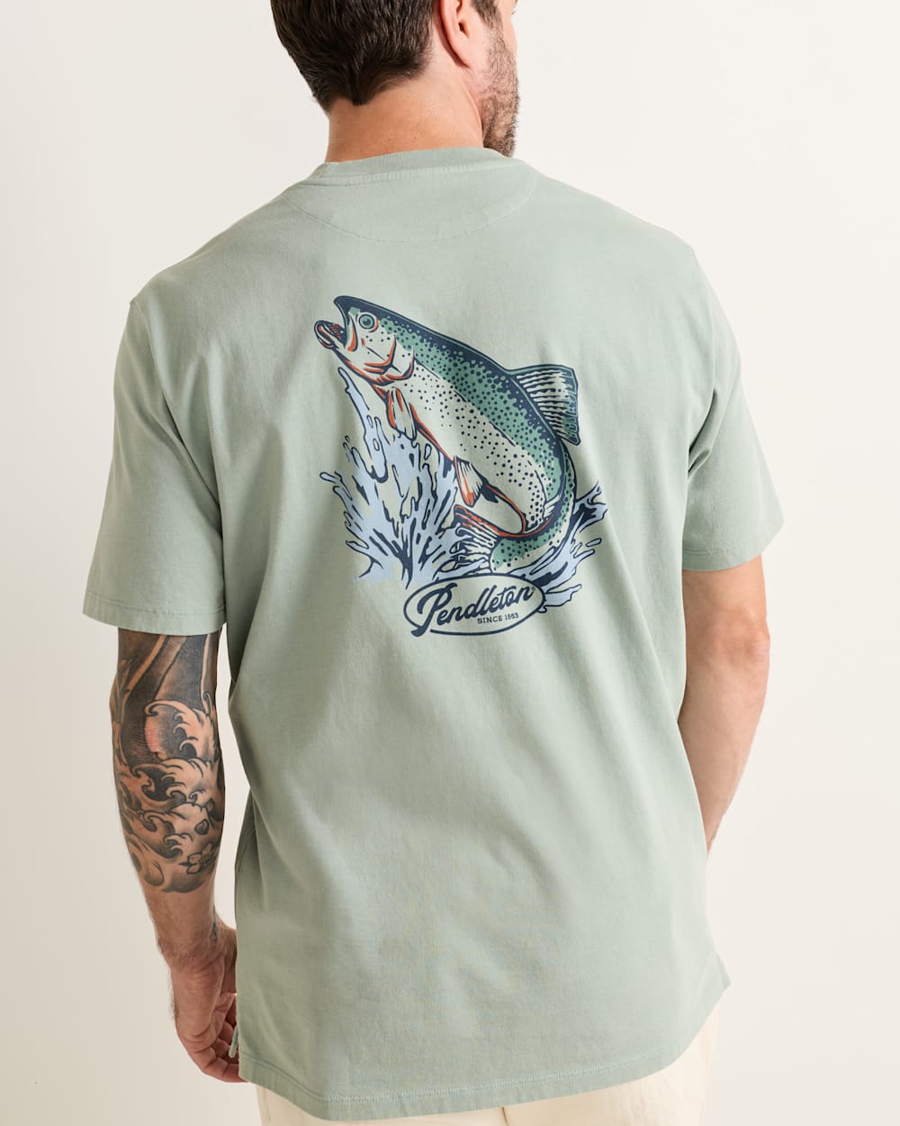 MEN'S SHORT-SLEEVE DESCHUTES SALMON GRAPHIC TEE IN SAGE GREEN/BLUE image number 1