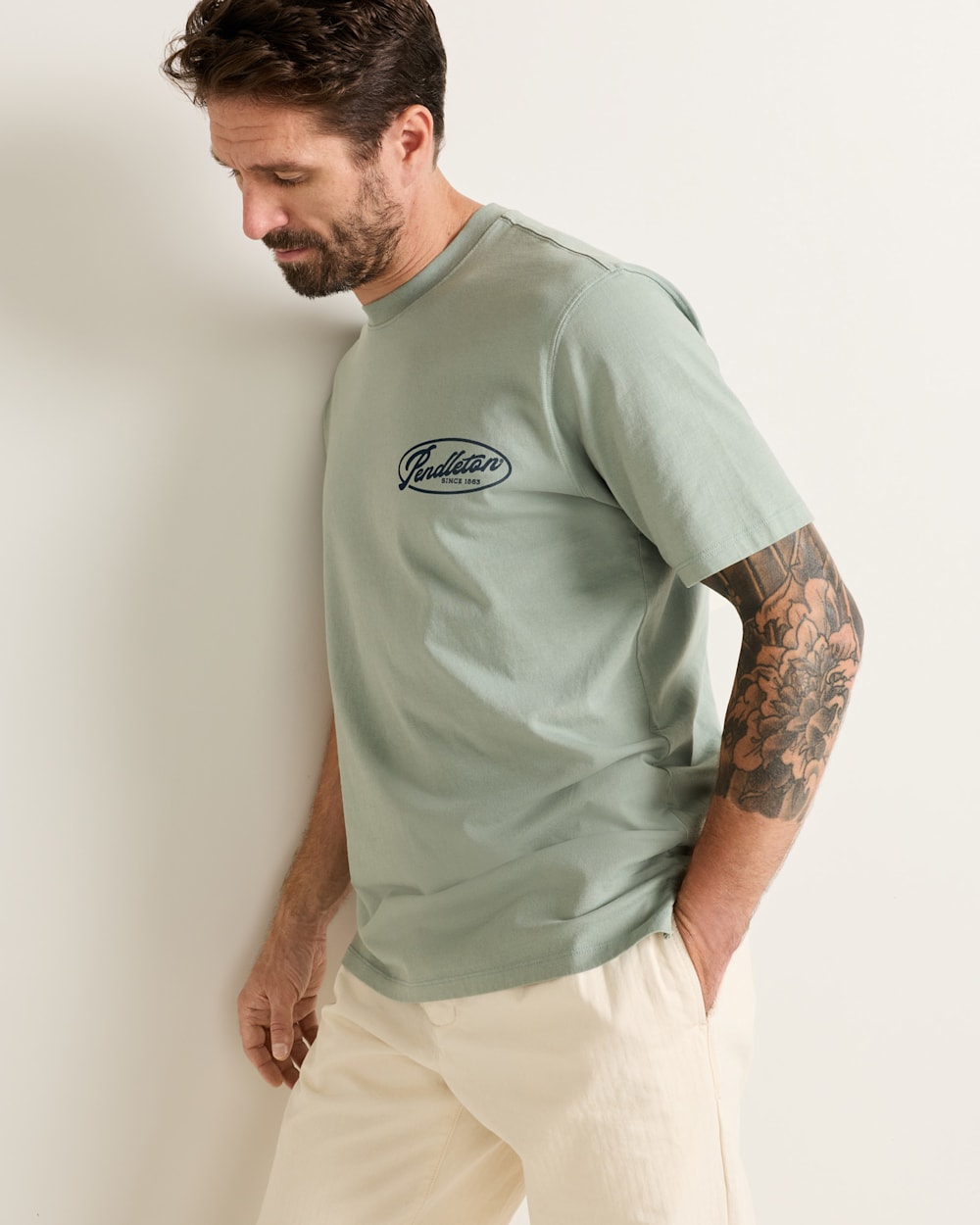 ALTERNATE VIEW OF MEN'S SHORT-SLEEVE DESCHUTES SALMON GRAPHIC TEE IN SAGE GREEN/BLUE image number 3