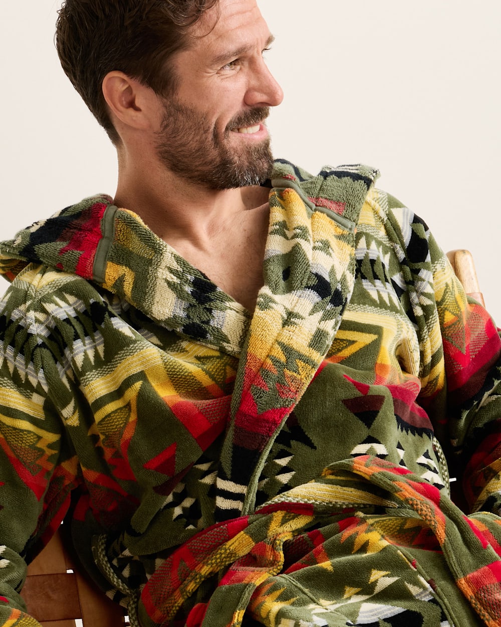 ALTERNATE VIEW OF UNISEX PONDEROSA COTTON TERRY VELOUR BATHROBE IN GREEN MULTI image number 4