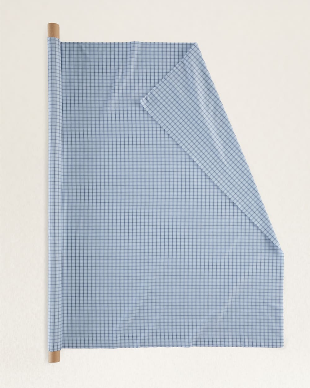AIRLOOM STRETCH MERINO FABRIC IN BLUE/NAVY PLAID image number 1