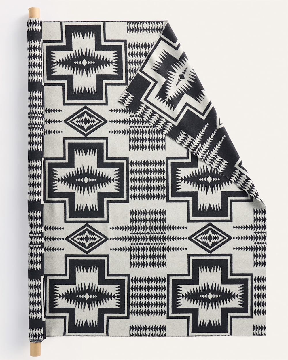 ALTERNATE VIEW OF HARDING HEAVYWEIGHT JACQUARD FABRIC IN BLACK/IVORY HARDING image number 2