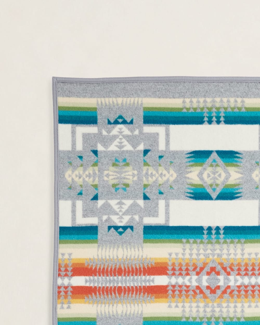 ALTERNATE VIEW OF CHIEF JOSEPH BLANKET IN GREY image number 2