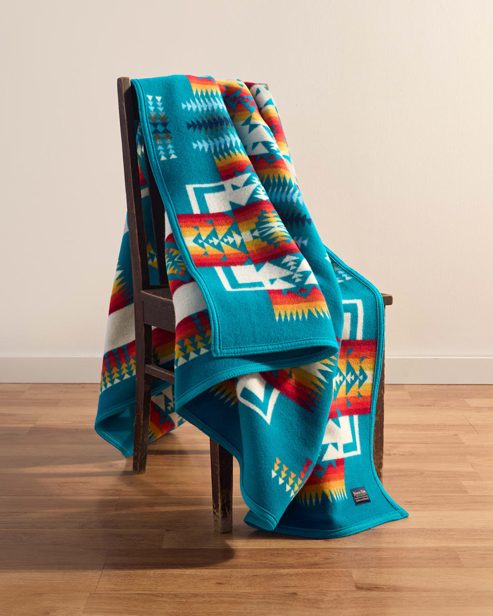 CHIEF JOSEPH BLANKET IN BRIGHT TURQUOISE image number 1