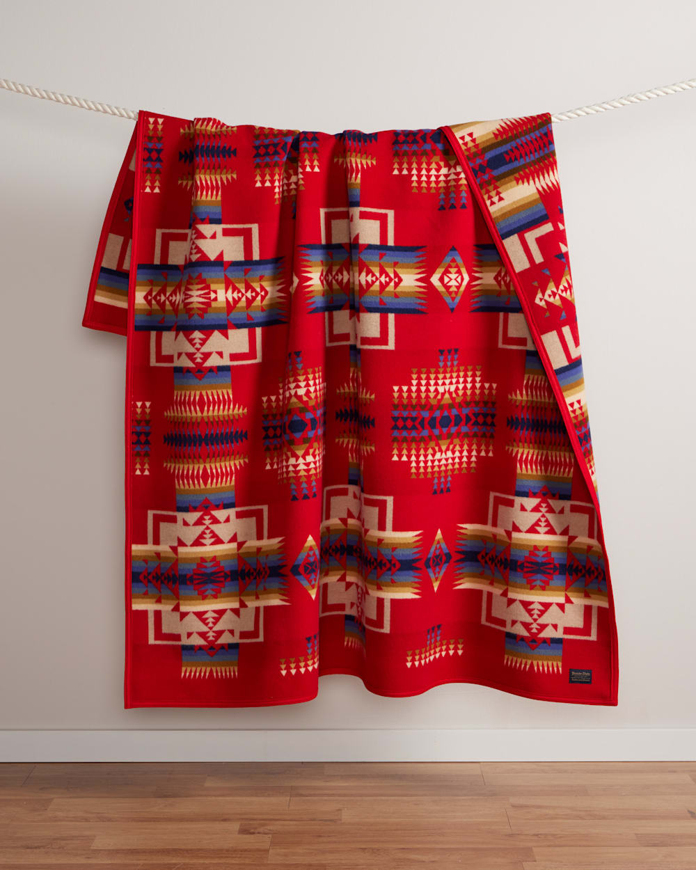 CHIEF JOSEPH BLANKET IN SCARLET image number 1