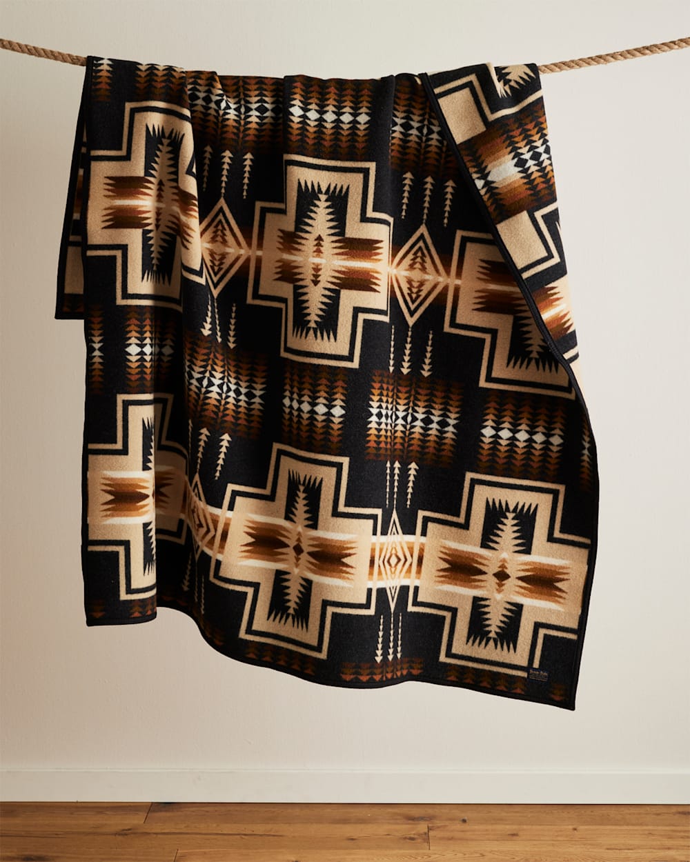 ALTERNATE VIEW OF HARDING JACQUARD BLANKET IN OXFORD image number 4