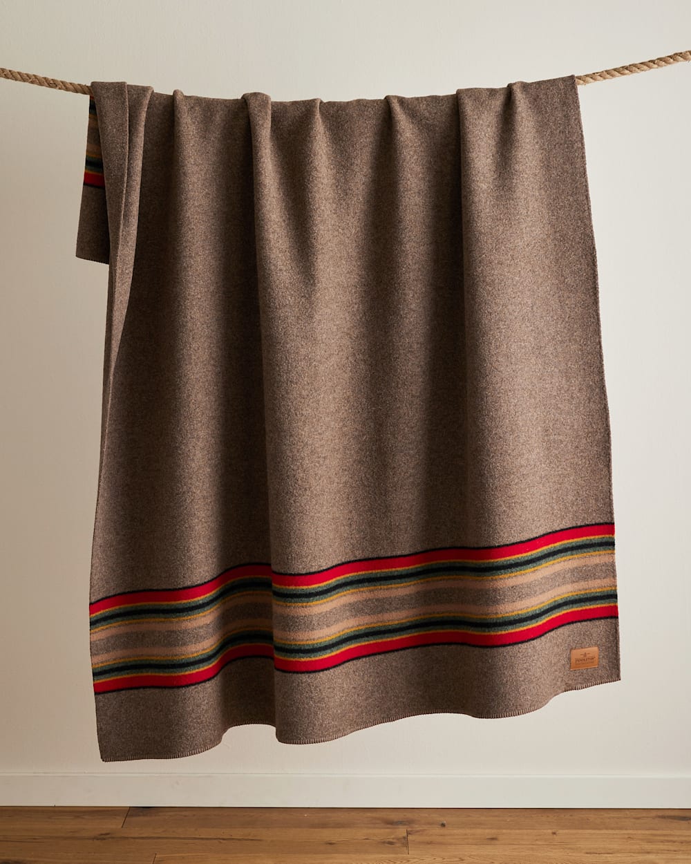 HANGNG VIEW OF YAKIMA CAMP BLANKET IN MINERAL UMBER image number 5