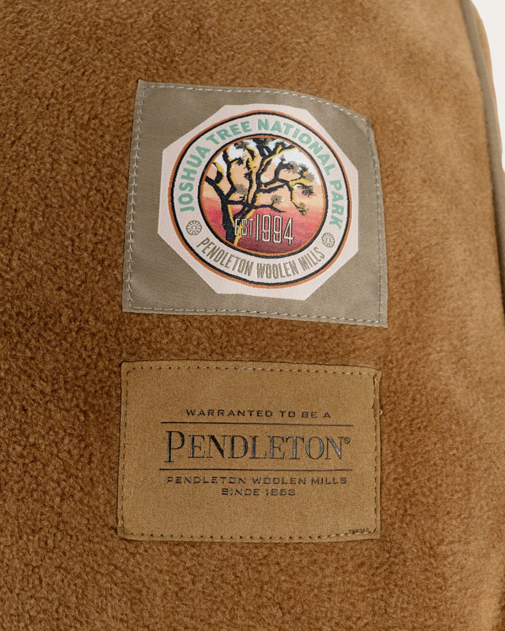 ALTERNATE VIEW OF JOSHUA TREE NATIONAL PARK PET BED - NAPPER IN JOSHUA TREE image number 4