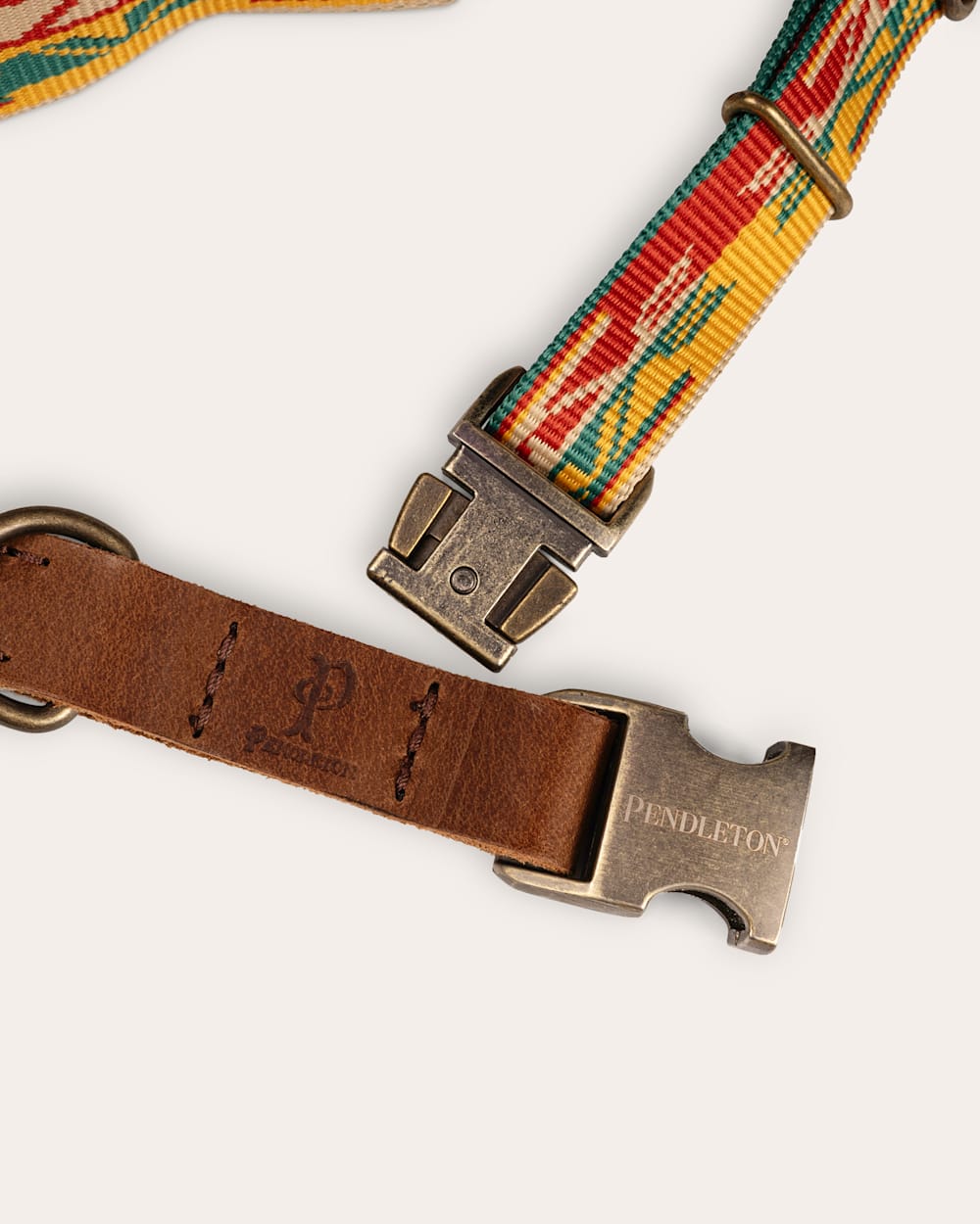 ALTERNATE VIEW OF CHIMAYO JACQUARD HERITAGE COLLAR IN CHIMAYO image number 2