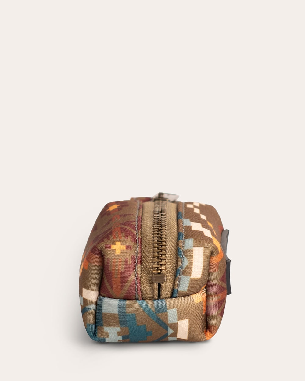 ALTERNATE VIEW OF PET WASTE BAG HOLDER IN CARICO LAKE image number 6