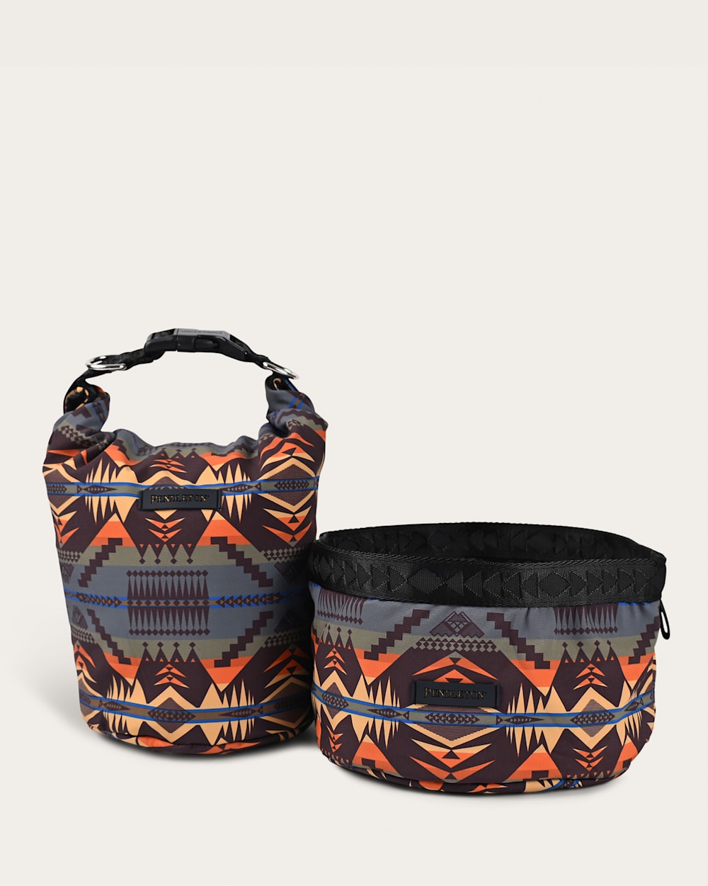 ALTERNATE VIEW OF PET FOOD STORAGE BAG IN MYSTIC LAKE image number 6