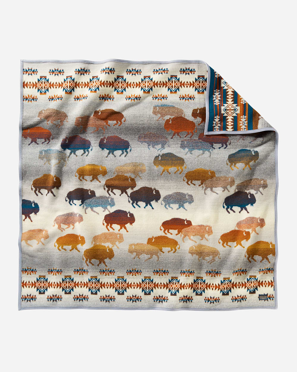 ALTERNATE VIEW OF PRAIRIE RUSH HOUR THROW AND PILLOW 2-PACK IN PRAIRIE RUSH HOUR GREY image number 2