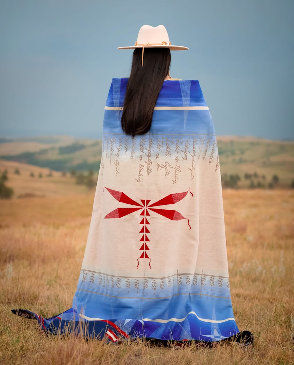 ALTERNATE VIEW OF JOURNEY BLANKET IN BLUE MULTI image number 3