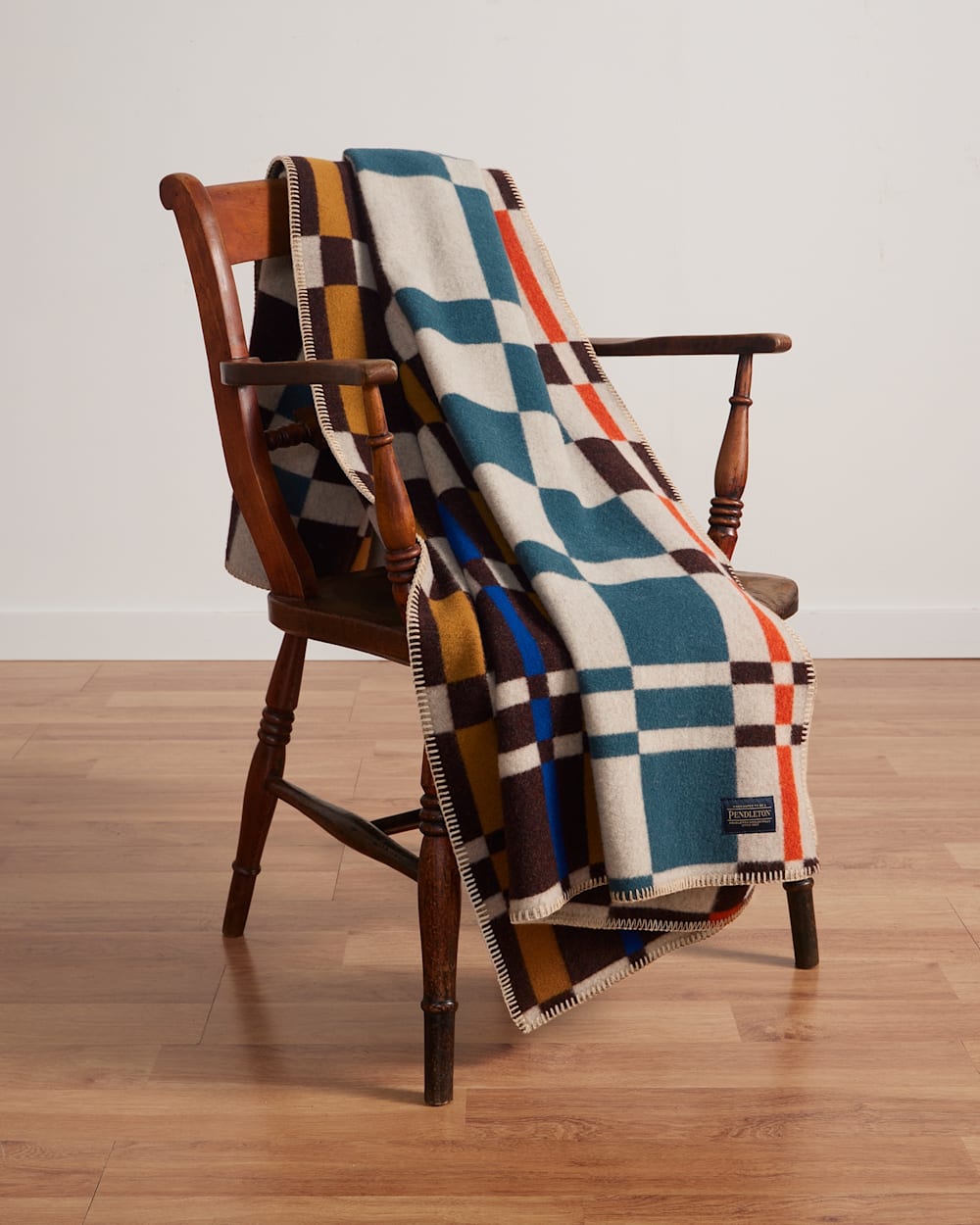 ALTERNATE VIEW OF EVERETT THROW IN MULTI image number 5