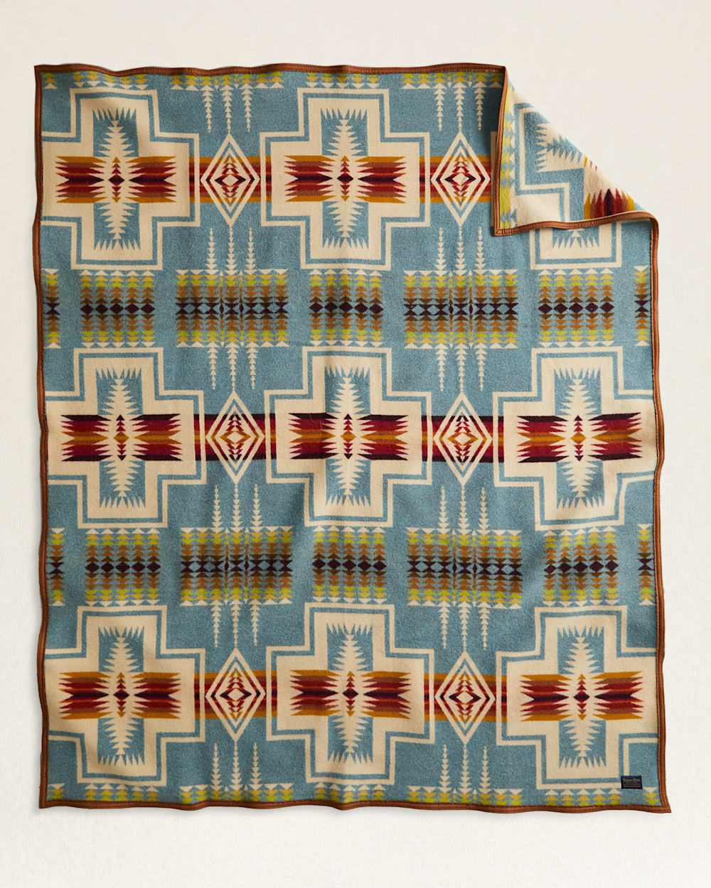 ALTERNATE VIEW OF HARDING JACQUARD BEDDING COLLECTION IN SHALE image number 3
