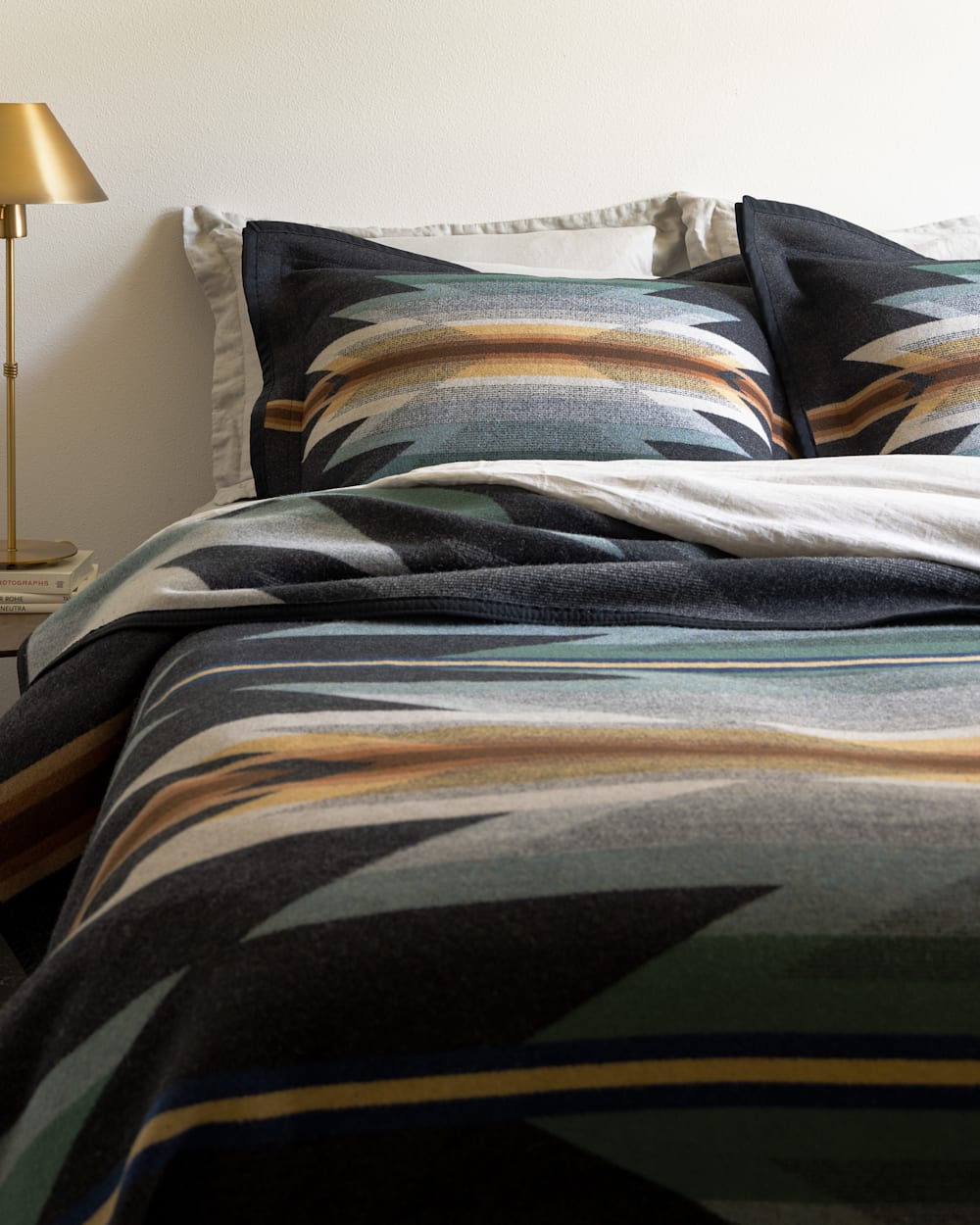 WYETH TRAIL JACQUARD BEDDING COLLECTION IN OXFORD image number 1