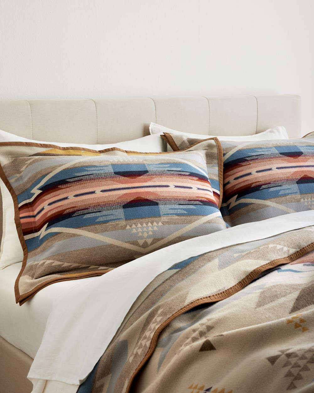 ALTERNATE VIEW OF WHITE SANDS JACQUARD BEDDING COLLECTION IN TAN image number 2