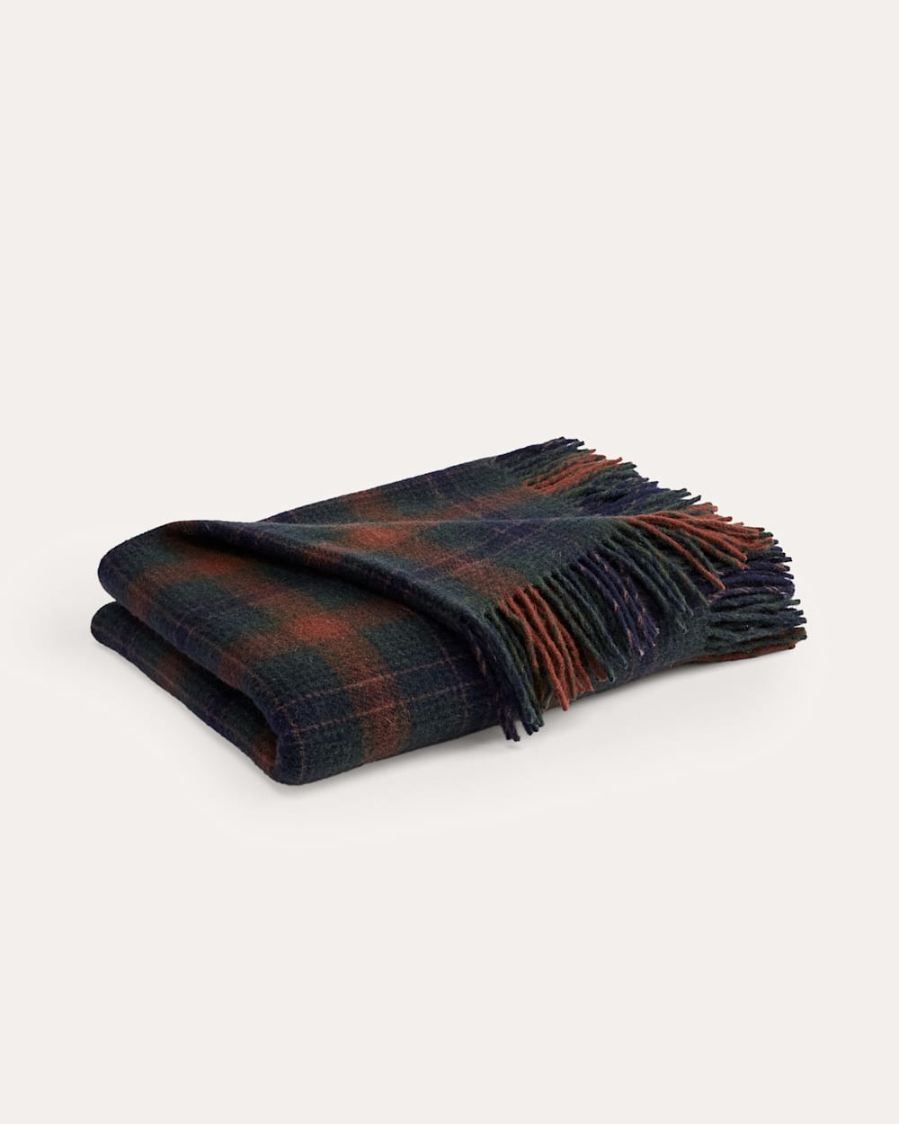ALTERNATE VIEW OF MOTOR ROBE THROW WITH LEATHER CARRIER IN JACKSONVILLE PLAID image number 5