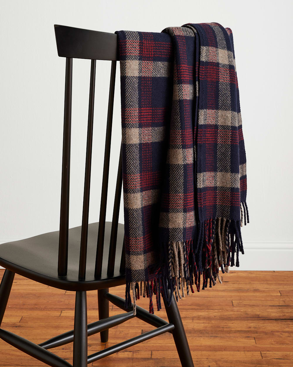 ALTERNATE VIEW OF ECO-WISE WOOL FRINGED THROW IN NAVY KELSO PLAID image number 5