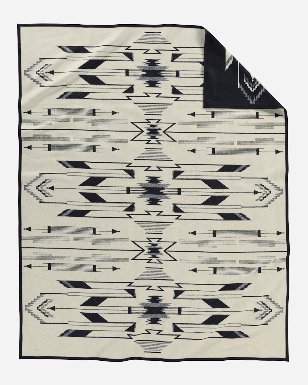 BACK VIEW OF TSI MAYOH BLANKET image number 2