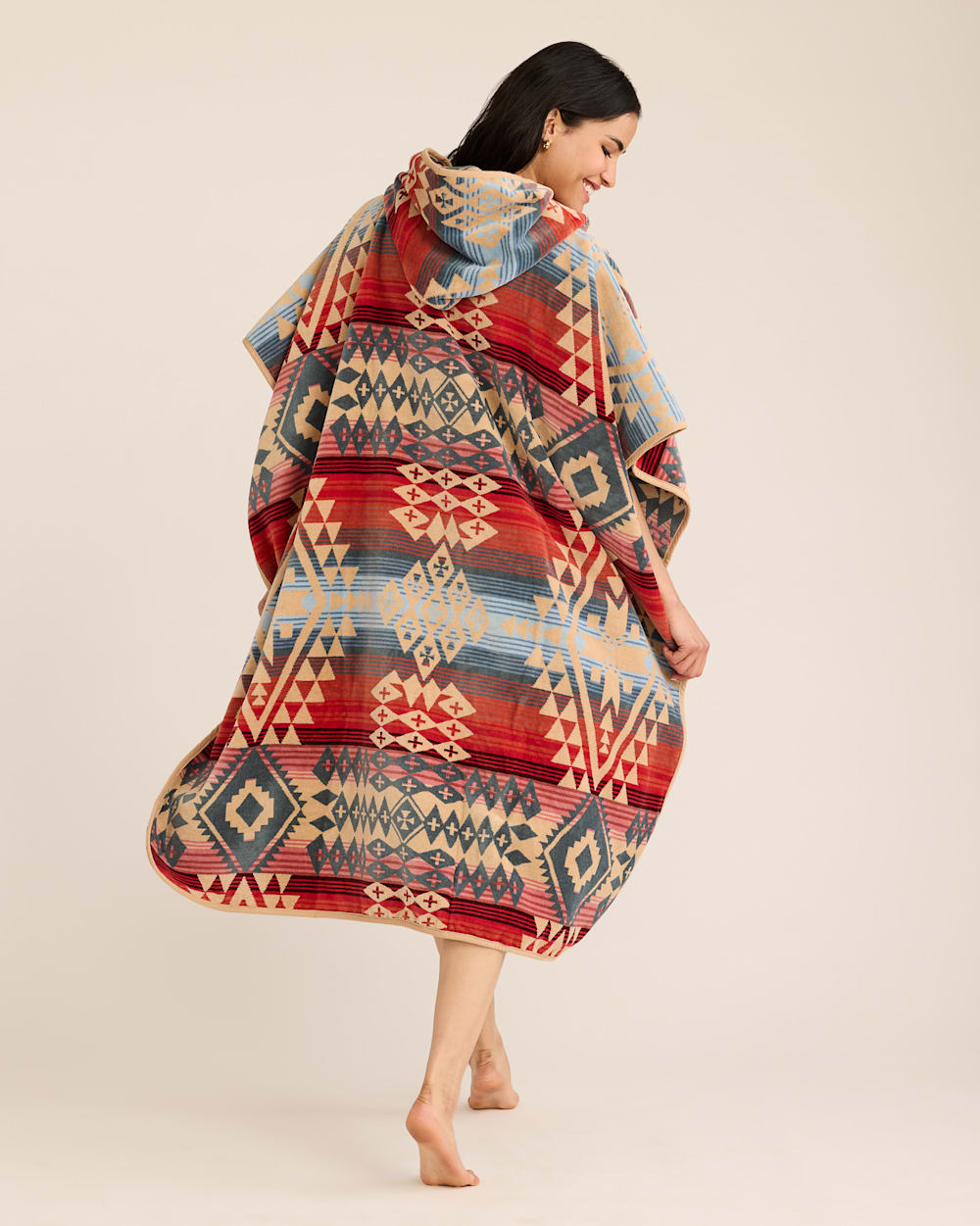 Luxury Cotton Hooded Towel - Perfect for Beach Days | Pendleton