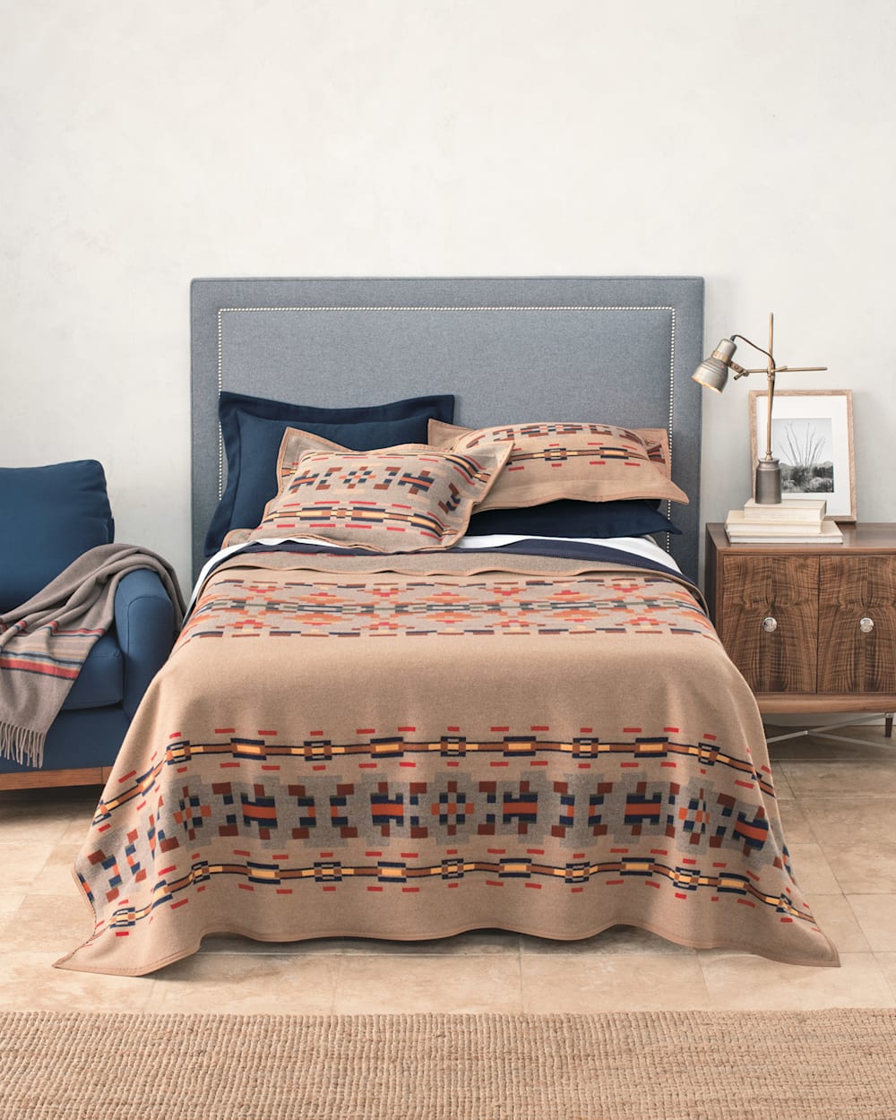 ADDITIONAL VIEW OF PAINTED HILLS BLANKET IN TAUPE image number 3