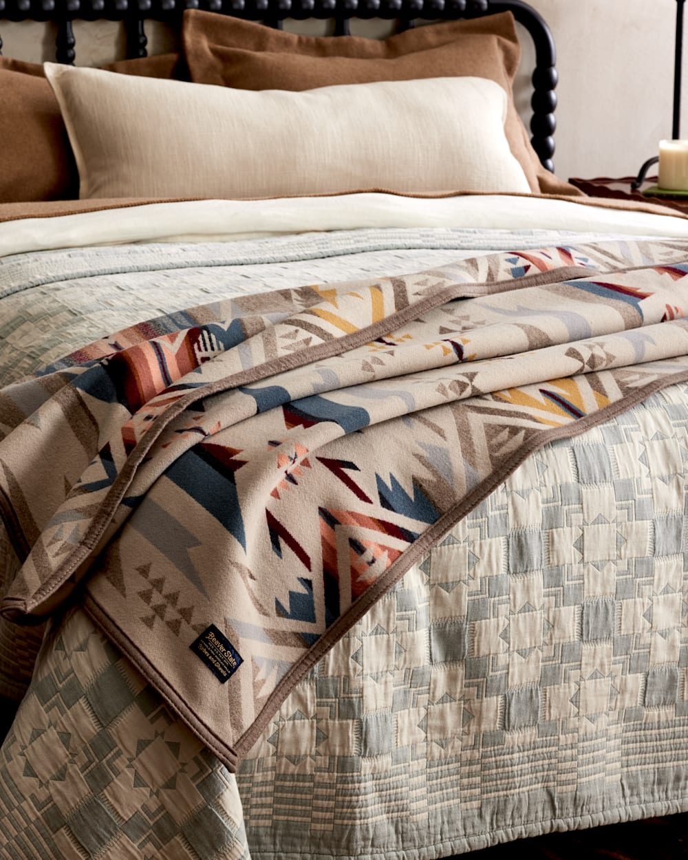 White pendleton blanket store