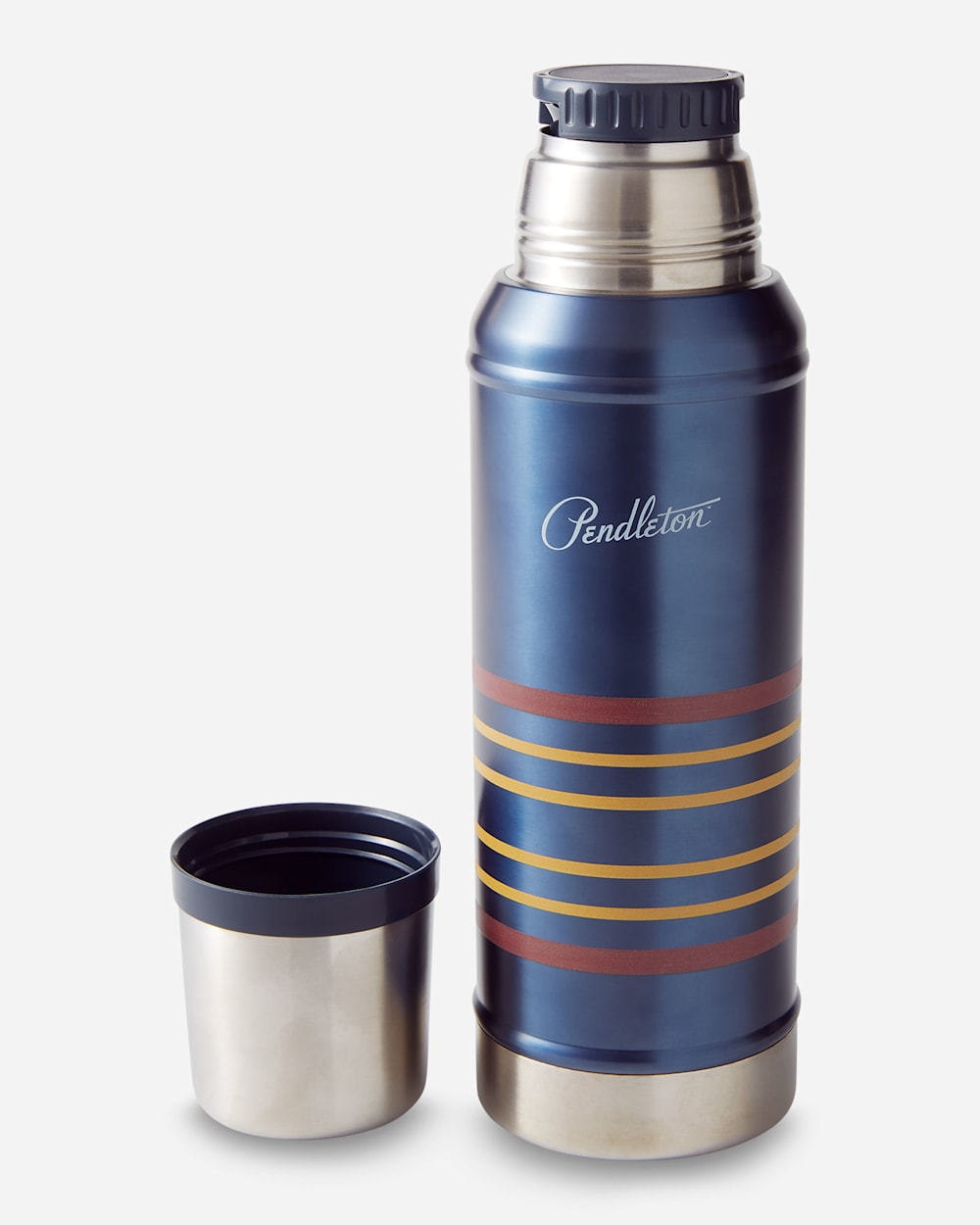 ALTERNATE VIEW OF STANLEY CLASSIC INSULATED BOTTLE IN NIGHTFALL image number 2
