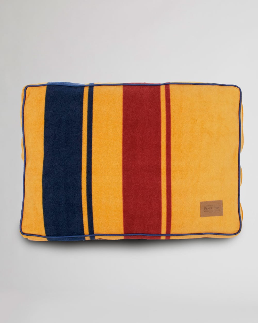 ALTERNATE VIEW OF YELLOWSTONE NATIONAL PARK DOG BED IN YELLOWSTONE image number 5