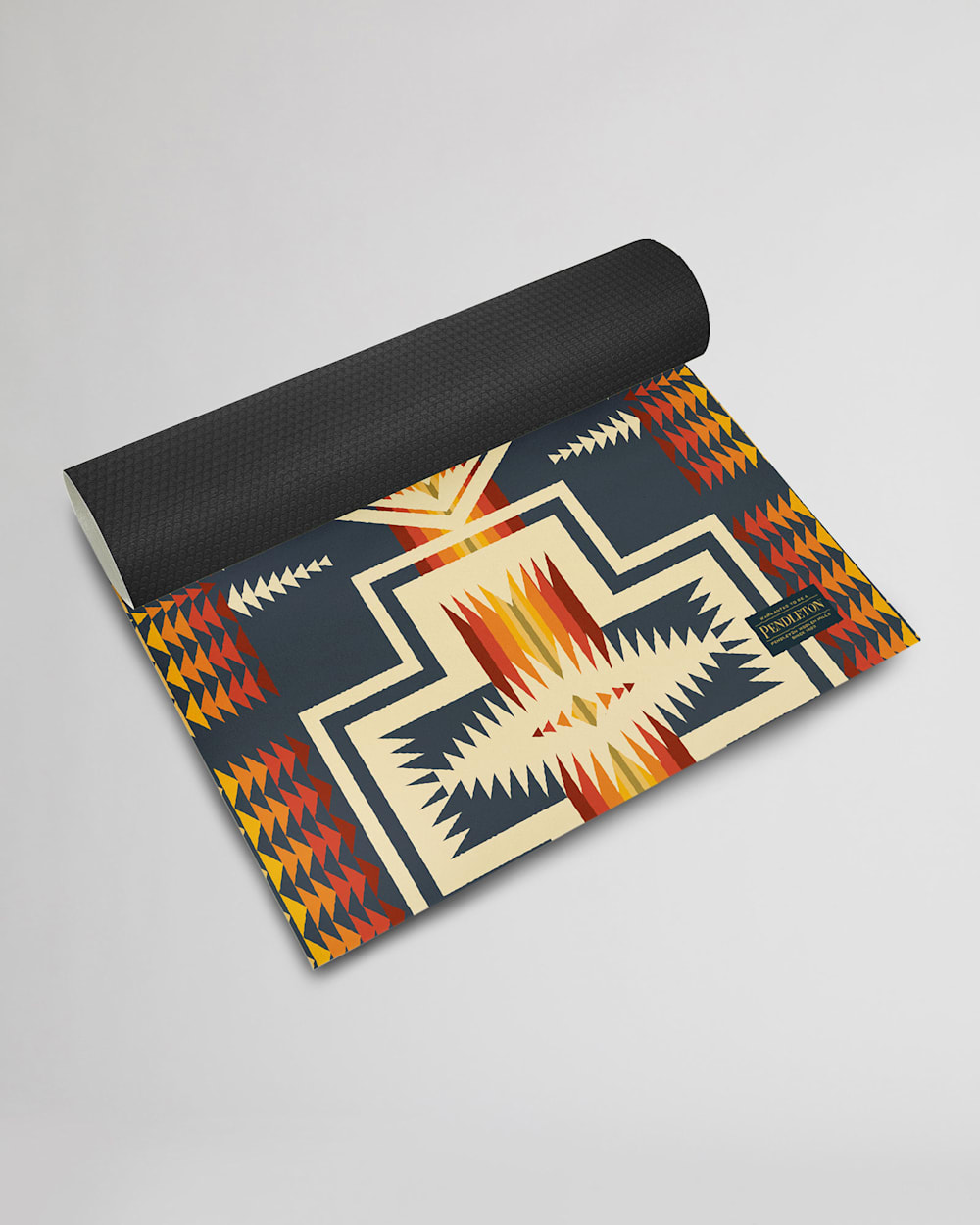 PENDLETON HARDING YOGA MAT IN NAVY HARDING image number 1