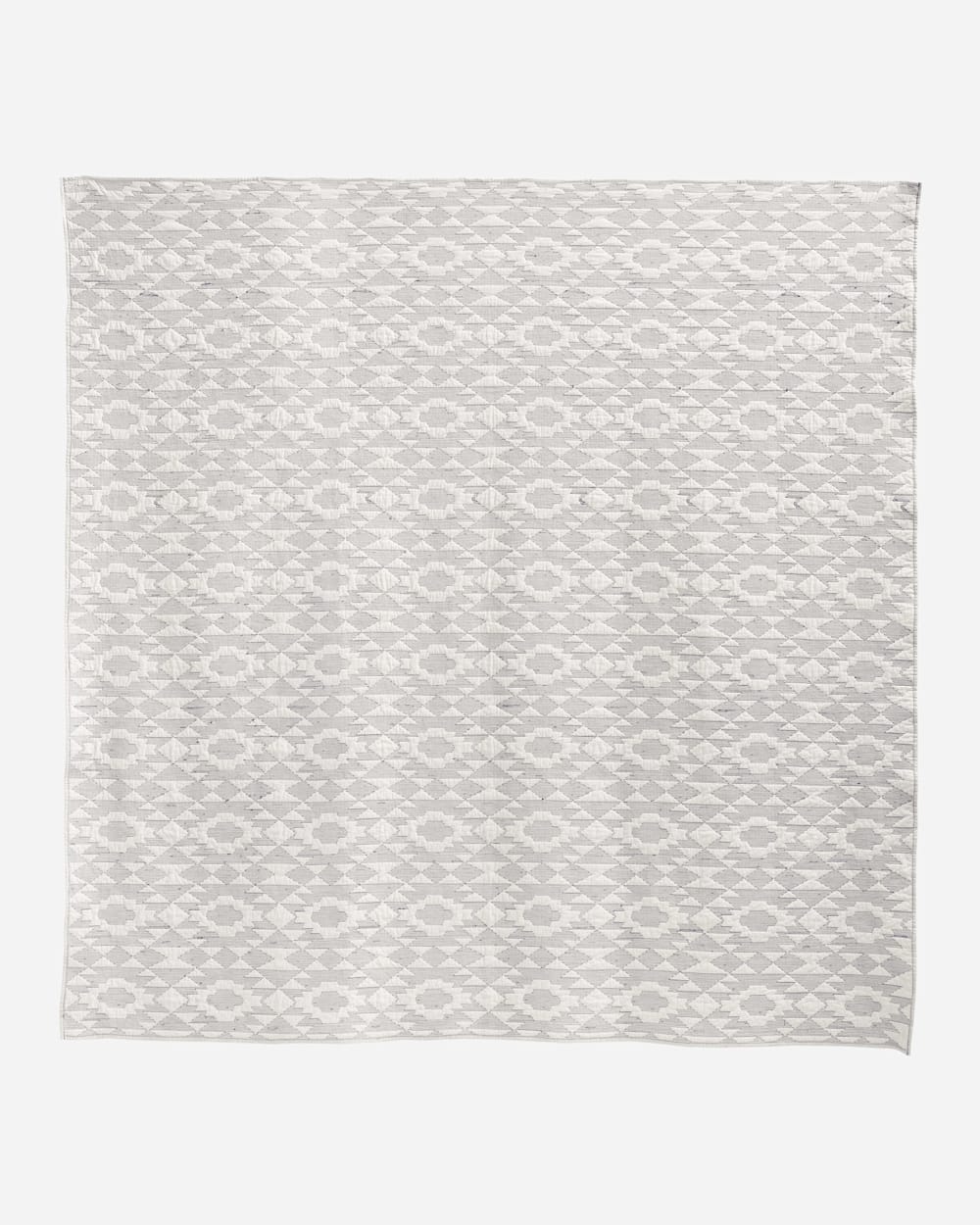 ADDITIONAL VIEW OF YUMA STAR STITCHED QUILT SET IN BLUE image number 2