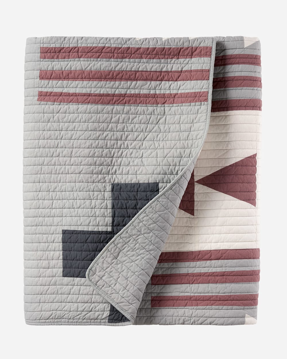 THUNDER QUARREL PIECED QUILT SET IN GREY image number 1