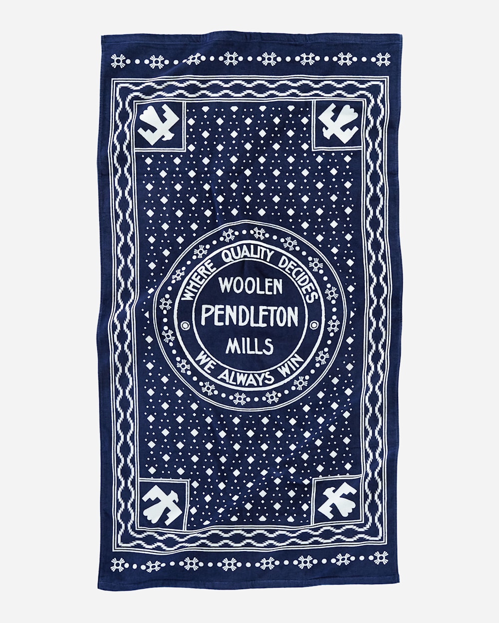PENDLETON PRINTED BEACH TOWEL image number 1