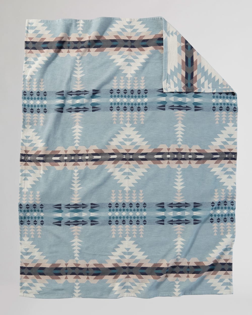 RANCHO ARROYO ORGANIC COTTON THROW IN SHALE image number 1