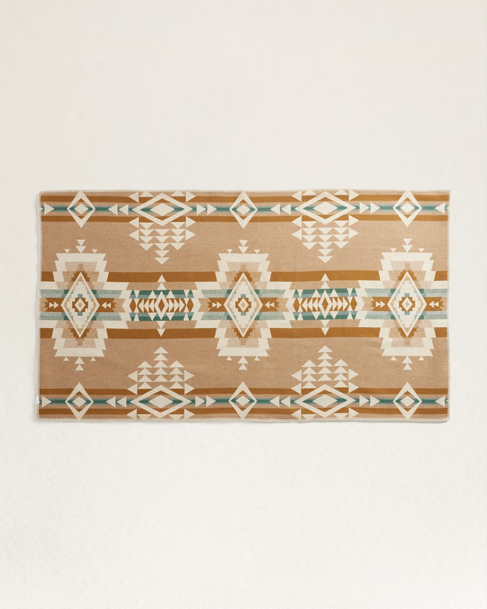 ALTERNATE VIEW OF ROCK POINT SADDLE BLANKET IN IVORY image number 5