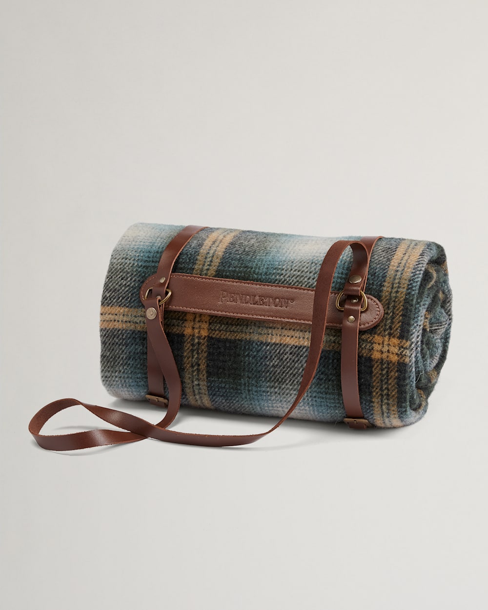 Cozy Nights Outdoor Adventures with Motor Robe Throw Pendleton