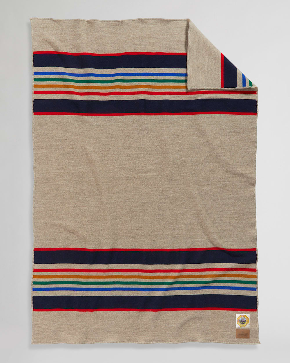 YELLOWSTONE NATIONAL PARK THROW WITH CARRIER IN TAUPE image number 1