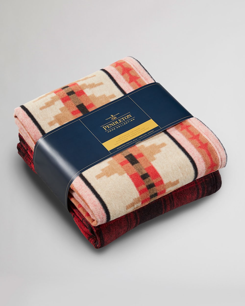Trail Ridge Organic Cotton Throw Gift Pack
