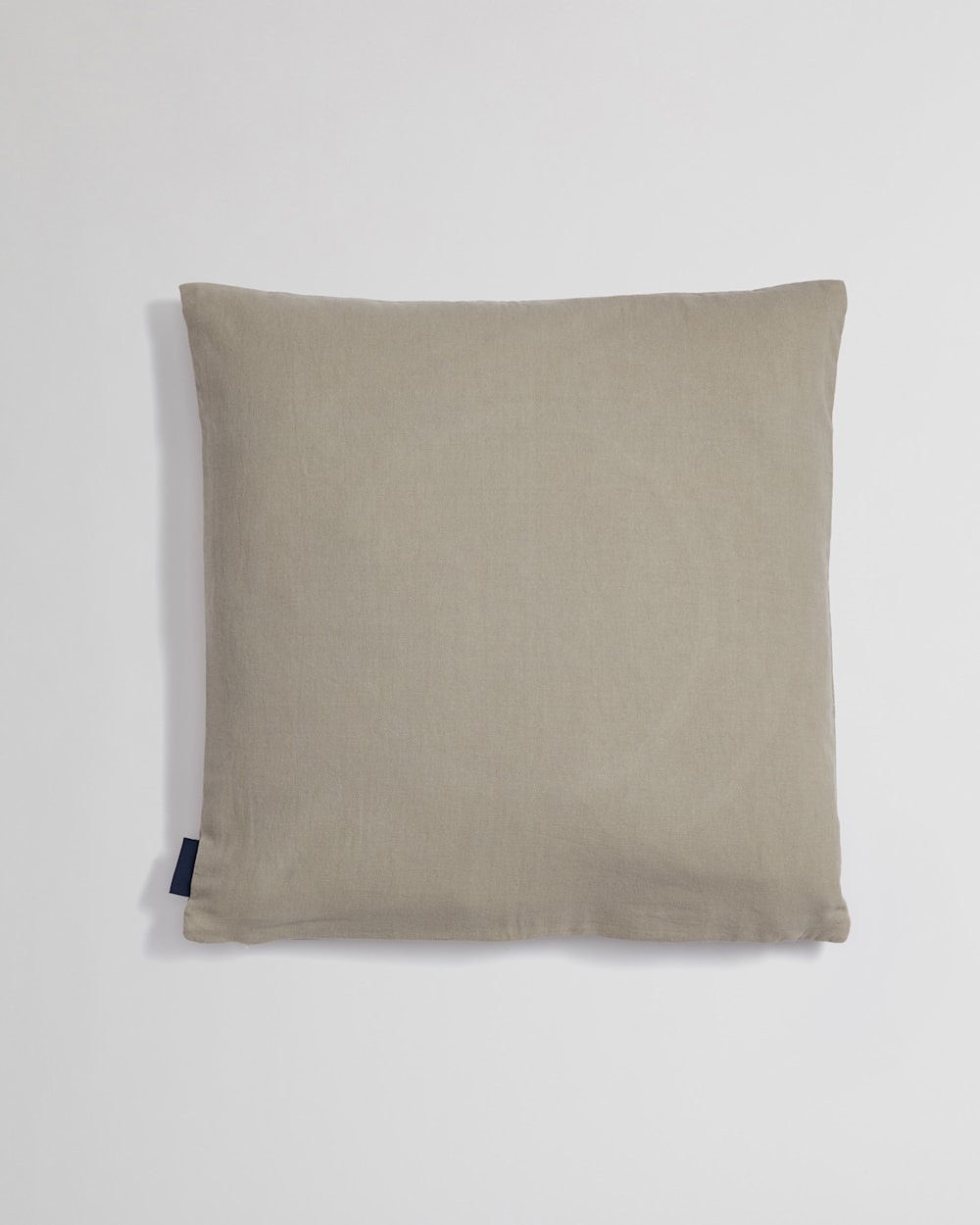 ALTERNATE VIEW OF YELLOWSTONE NATIONAL PARK PATCH PILLOW IN TAN MULTI image number 3