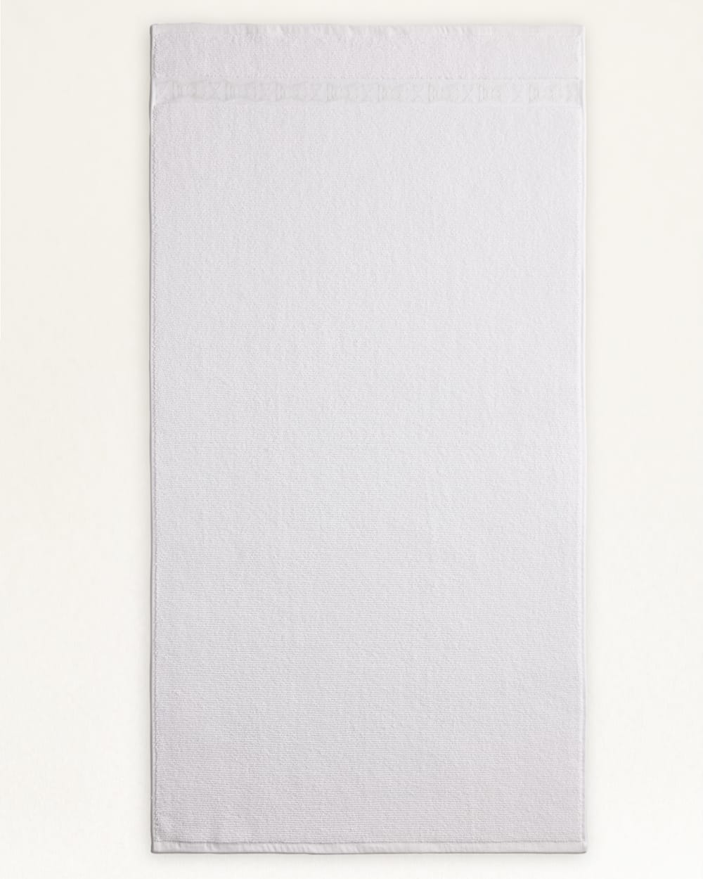 ALTERNATE VIEW OF LOS LUNAS TONAL TOWEL COLLECTION IN BRIGHT WHITE image number 2