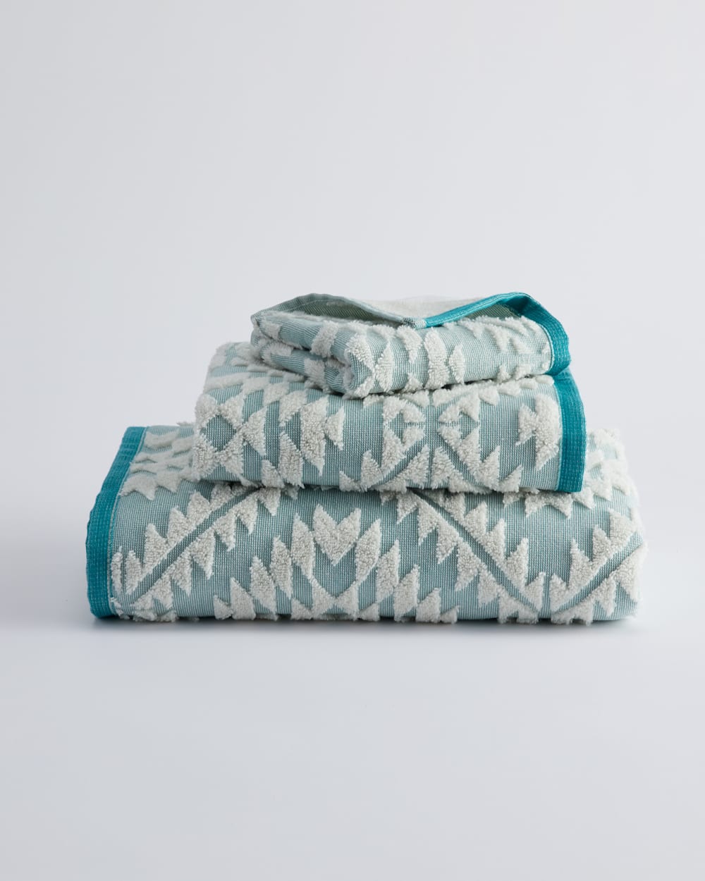 RANCHO ARROYO TOWEL COLLECTION IN GREEN/BLUE SLATE image number 1
